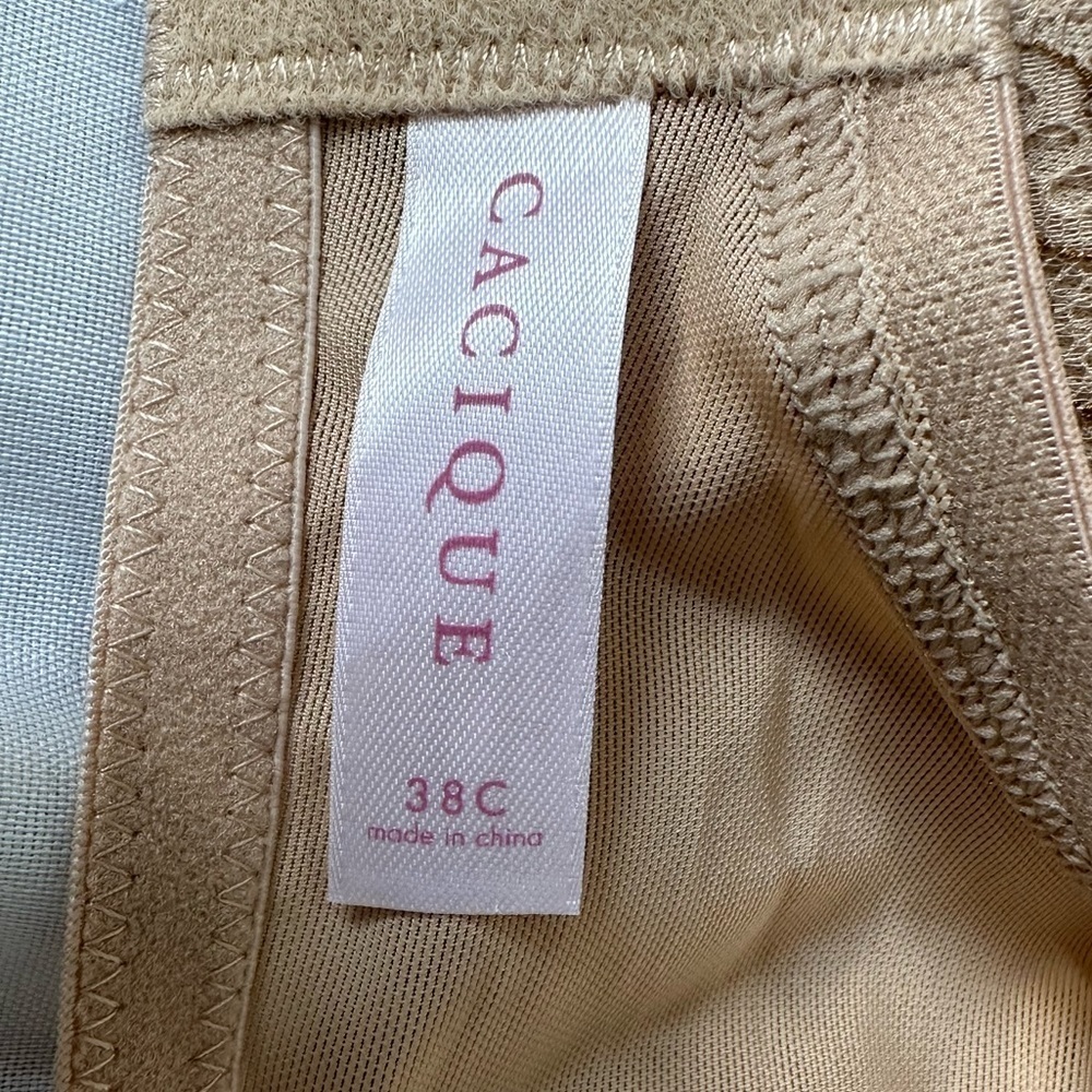 Cacique Women’s Full Coverage Floral Lace Balconette Underwire Bra – Size 38C - Picture 3 of 9